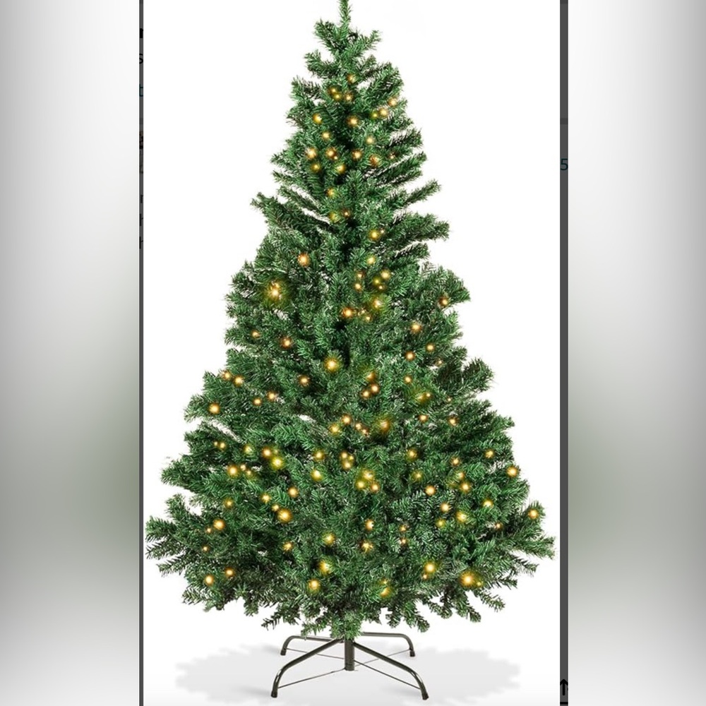 Pre-lit Christmas tree (artificial)